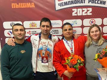 Золото  чемпионата России по самбо